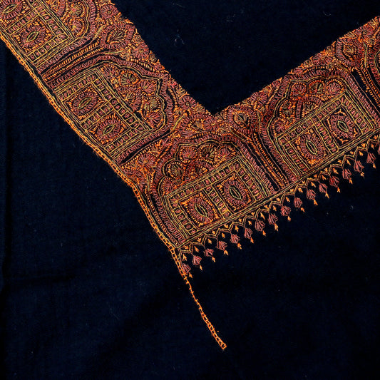 Mughlai pashmina elegance