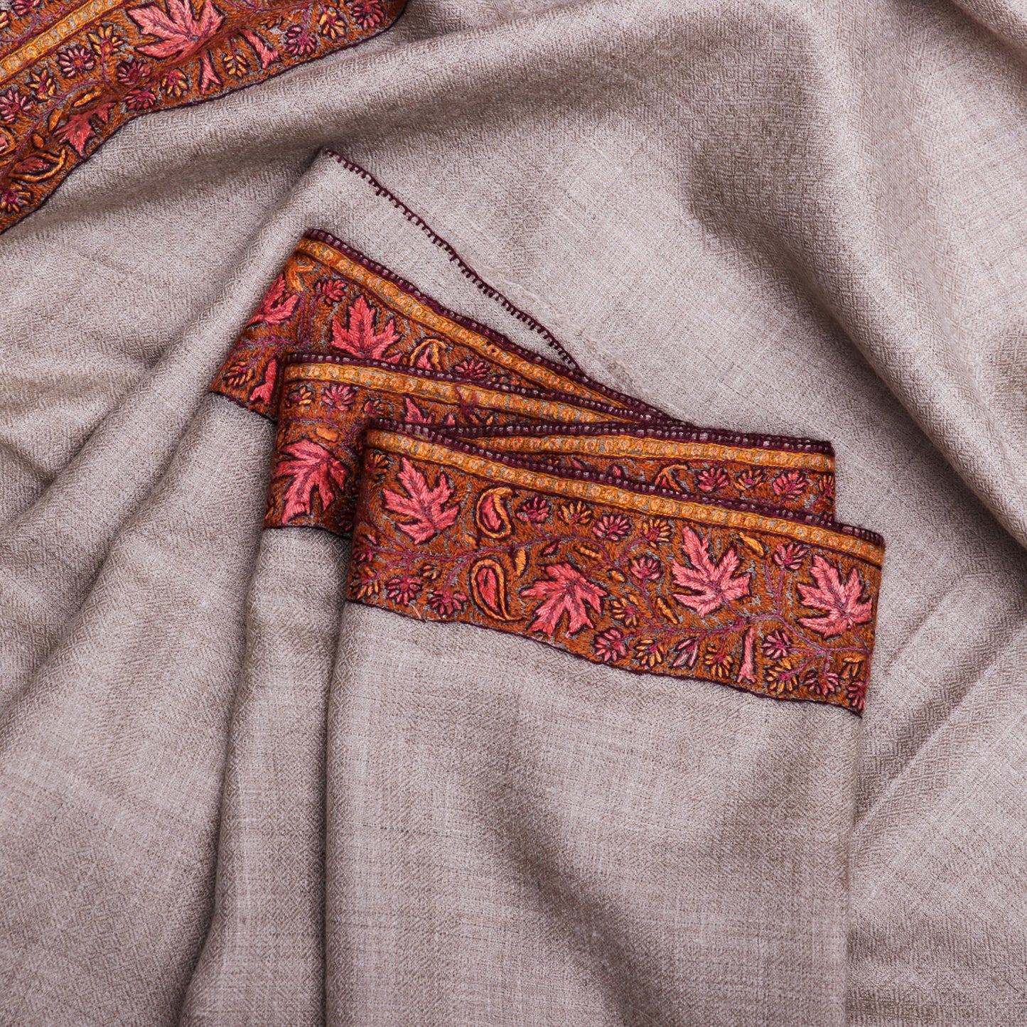 Traditional Purity pashmina